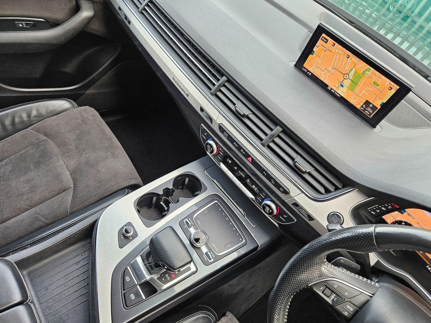 Used Audi Q7 2017 for sale - 76658923: Photo 13