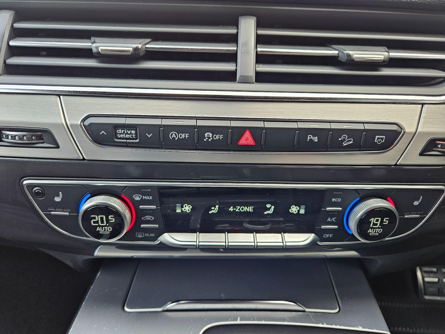 Used Audi Q7 2017 for sale - 76658923: Photo 29