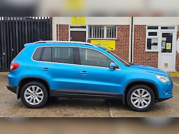 Used Volkswagen Tiguan 2009 for sale - 77970739: Photo