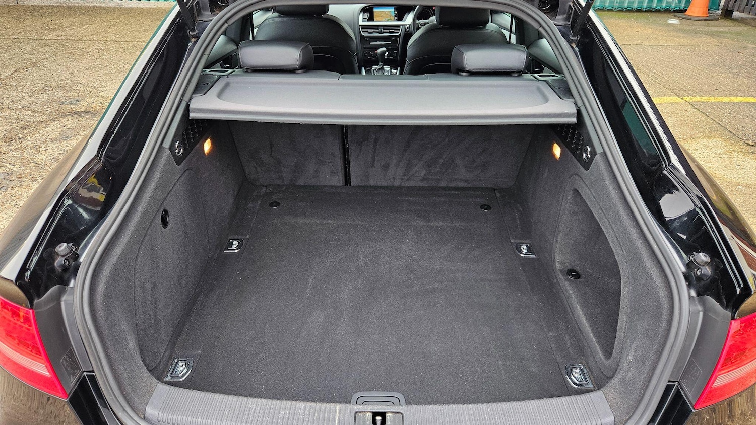 Used Audi A5 2011 for sale - 76607015: Photo 24