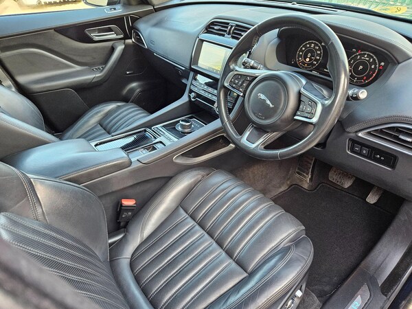 Used Jaguar F-Pace 2019 for sale - 76246781: Photo 15