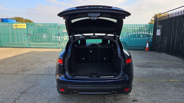 Used Jaguar F-Pace 2019 for sale - 76246781: Photo 27