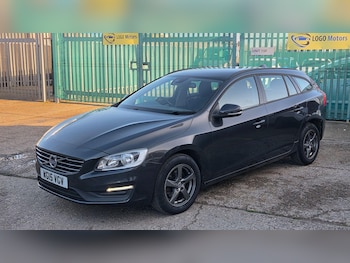 Used Volvo V60 2015 for sale - 77332620: Photo