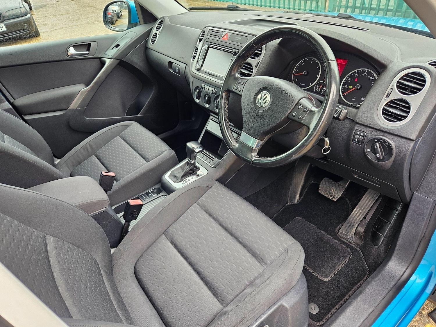 Used Volkswagen Tiguan 2009 for sale - 76840721: Photo 18