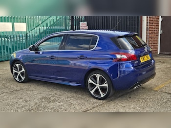 Used Peugeot 308 2017 for sale - 76121685: Photo