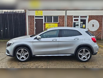 Used Mercedes-Benz GLA 2018 for sale - 76727507: Photo