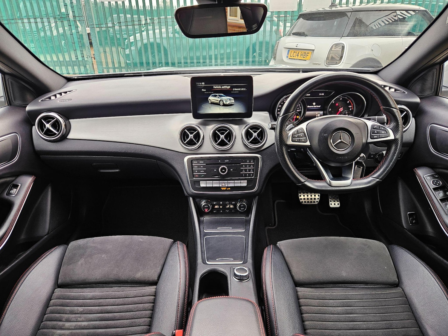 Used Mercedes-Benz GLA 2018 for sale - 76727507: Photo 8