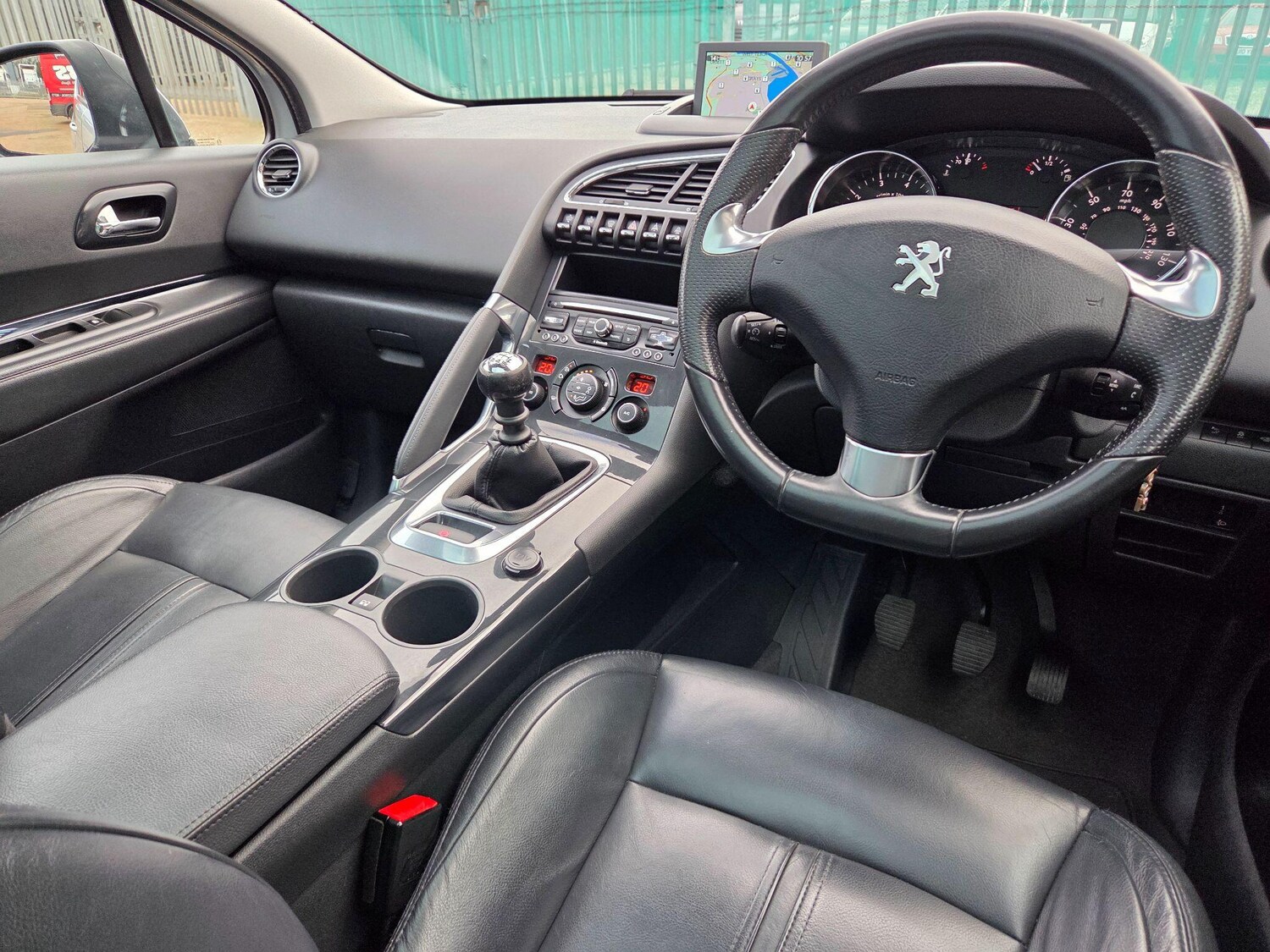 Used Peugeot 3008 2014 for sale - 76964376: Photo 12