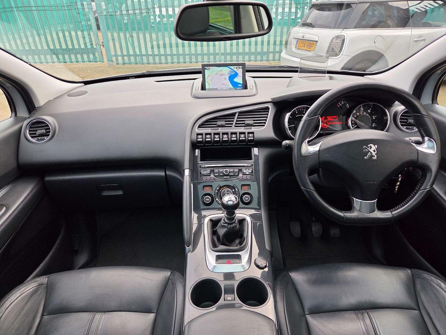 Used Peugeot 3008 2014 for sale - 76964376: Photo 9