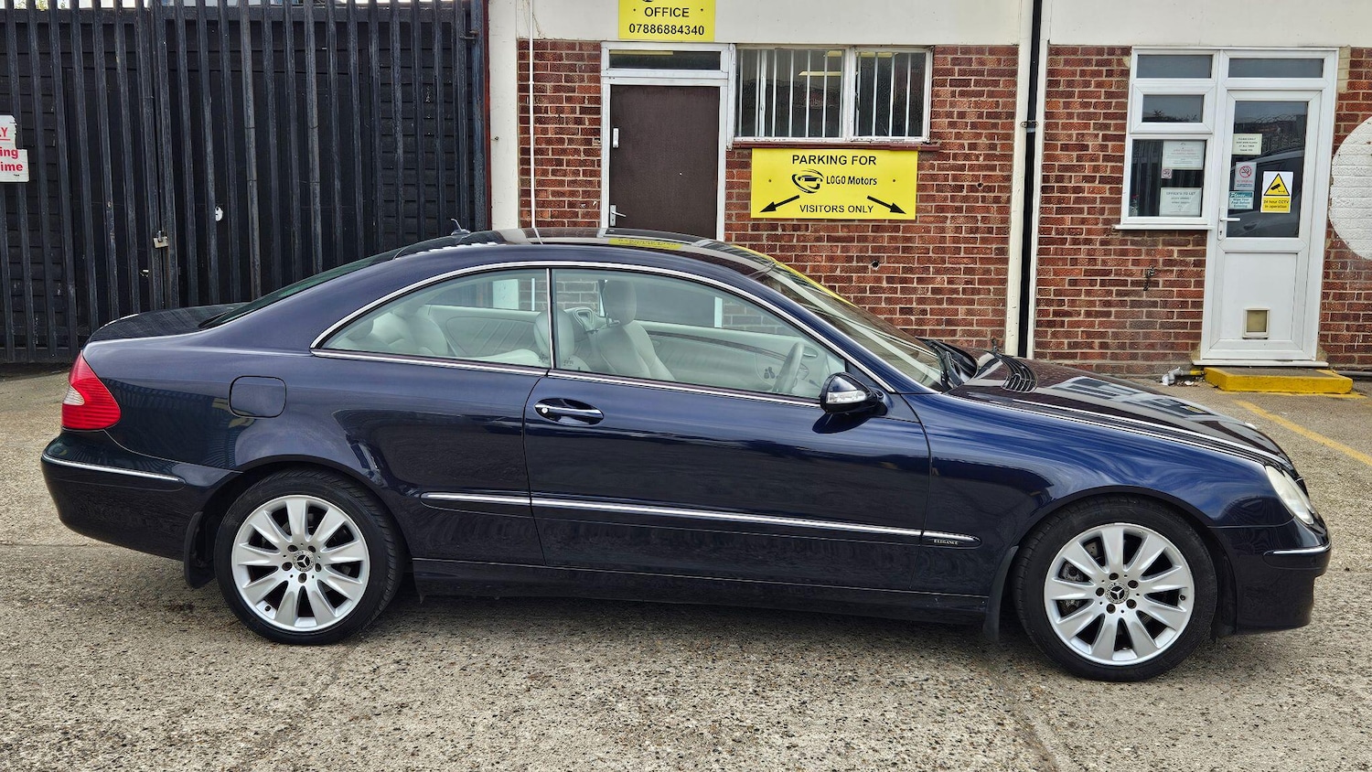 Used Mercedes-Benz CLK 2008 for sale - 76137159: Photo 3
