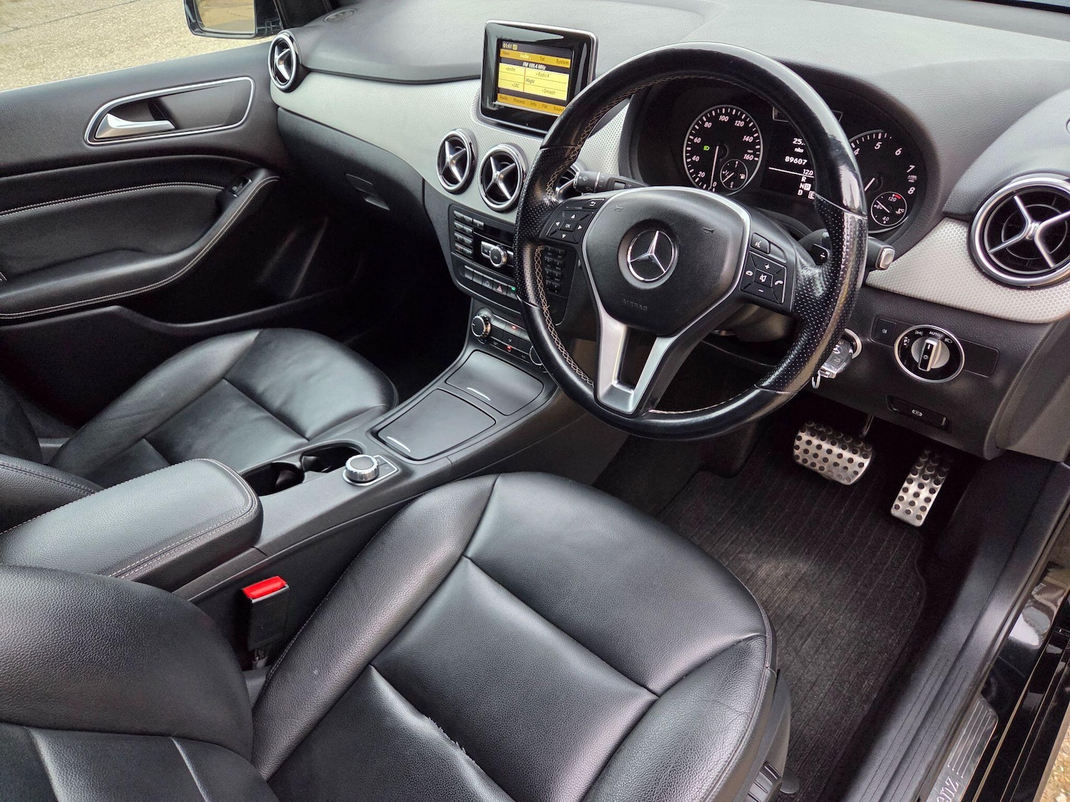 Used Mercedes-Benz B Class 2012 for sale - 78086328: Photo 15