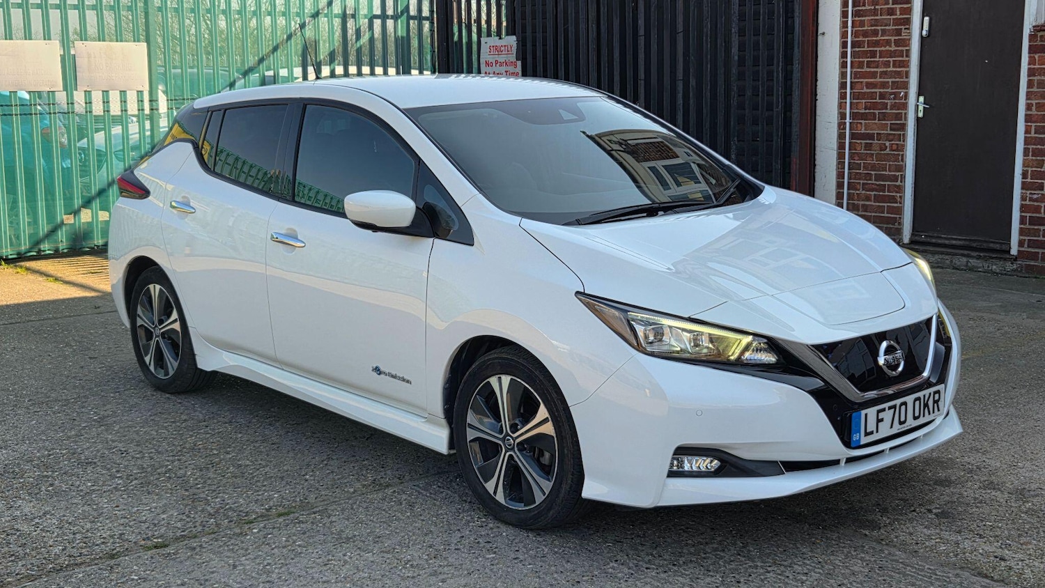 Used Nissan Leaf 2020 for sale - 77957456: Photo 2