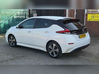 Used Nissan Leaf 2020 for sale - 77957456: Photo