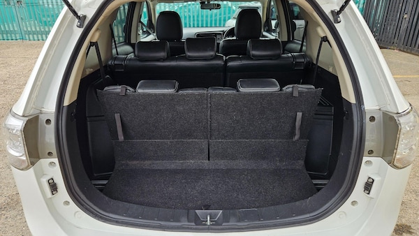 Used Mitsubishi Outlander 2014 for sale - 76200437: Photo 24