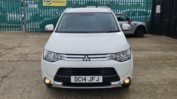 Used Mitsubishi Outlander 2014 for sale - 76200437: Photo 3