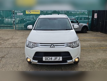 Used Mitsubishi Outlander 2014 for sale - 76200437: Photo 3