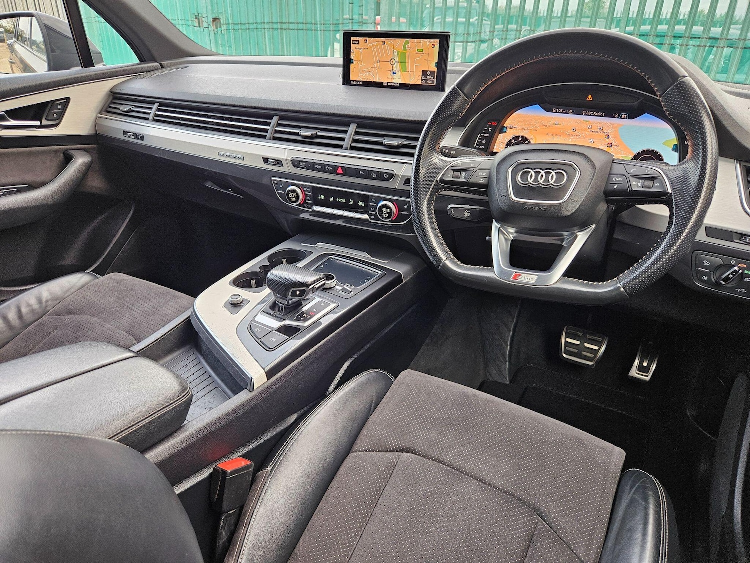 Used Audi Q7 2017 for sale - 76997768: Photo 12