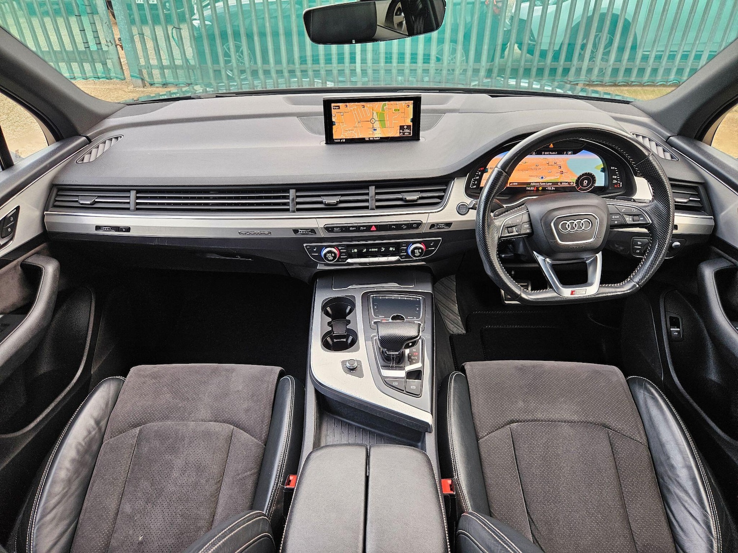 Used Audi Q7 2017 for sale - 76997768: Photo 9