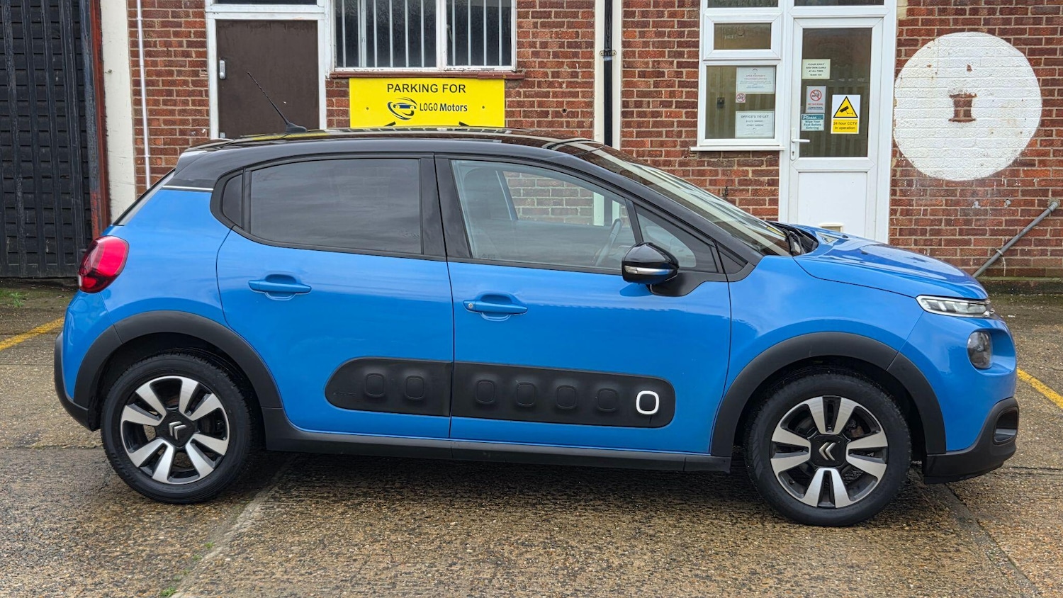 Used Citroen C3 2018 for sale - 77292076: Photo 3
