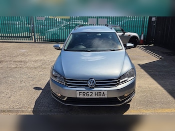 Used Volkswagen Passat 2013 for sale - 79612987: Photo
