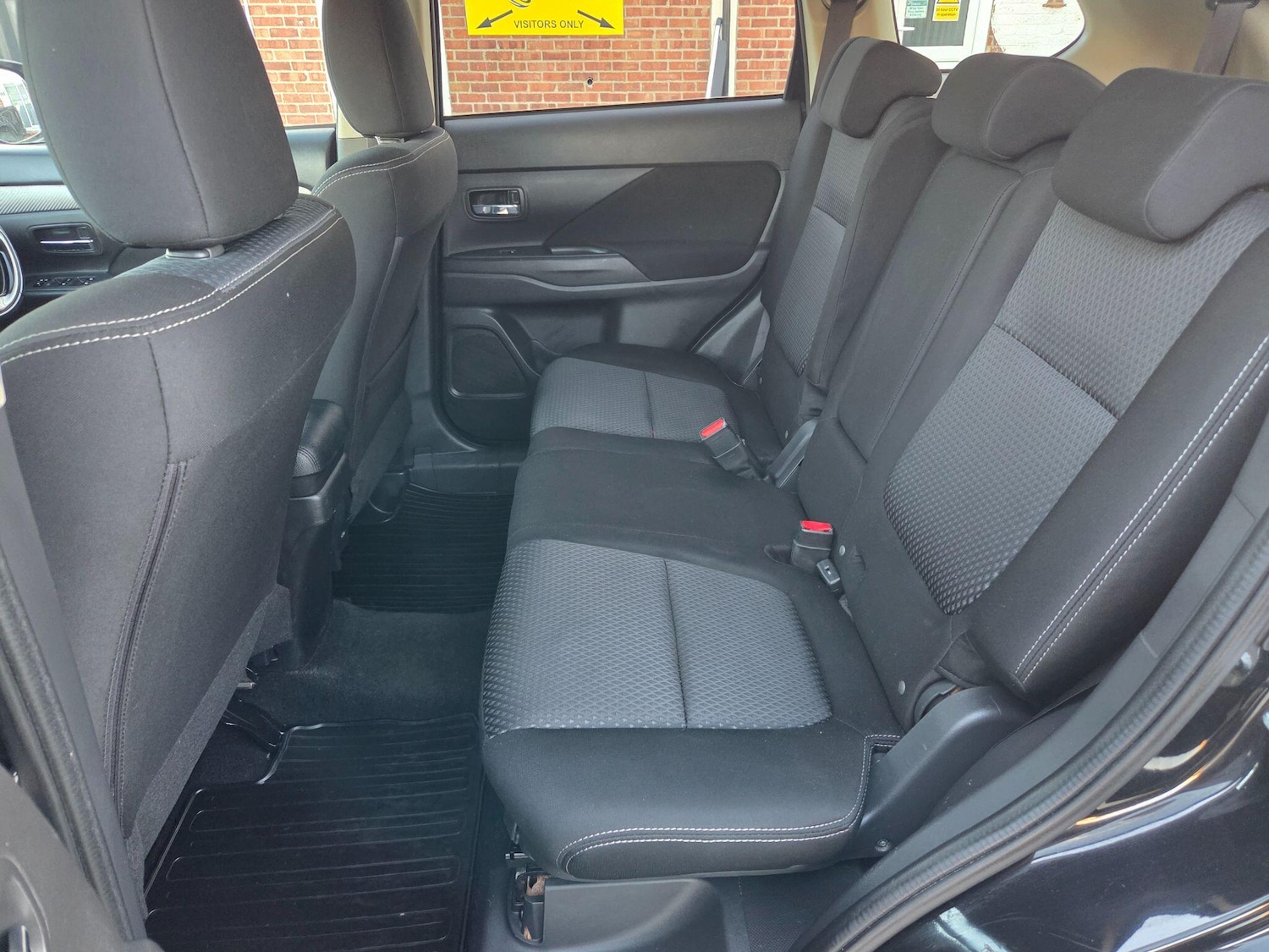 Used Mitsubishi Outlander 2017 for sale - 78127352: Photo 16