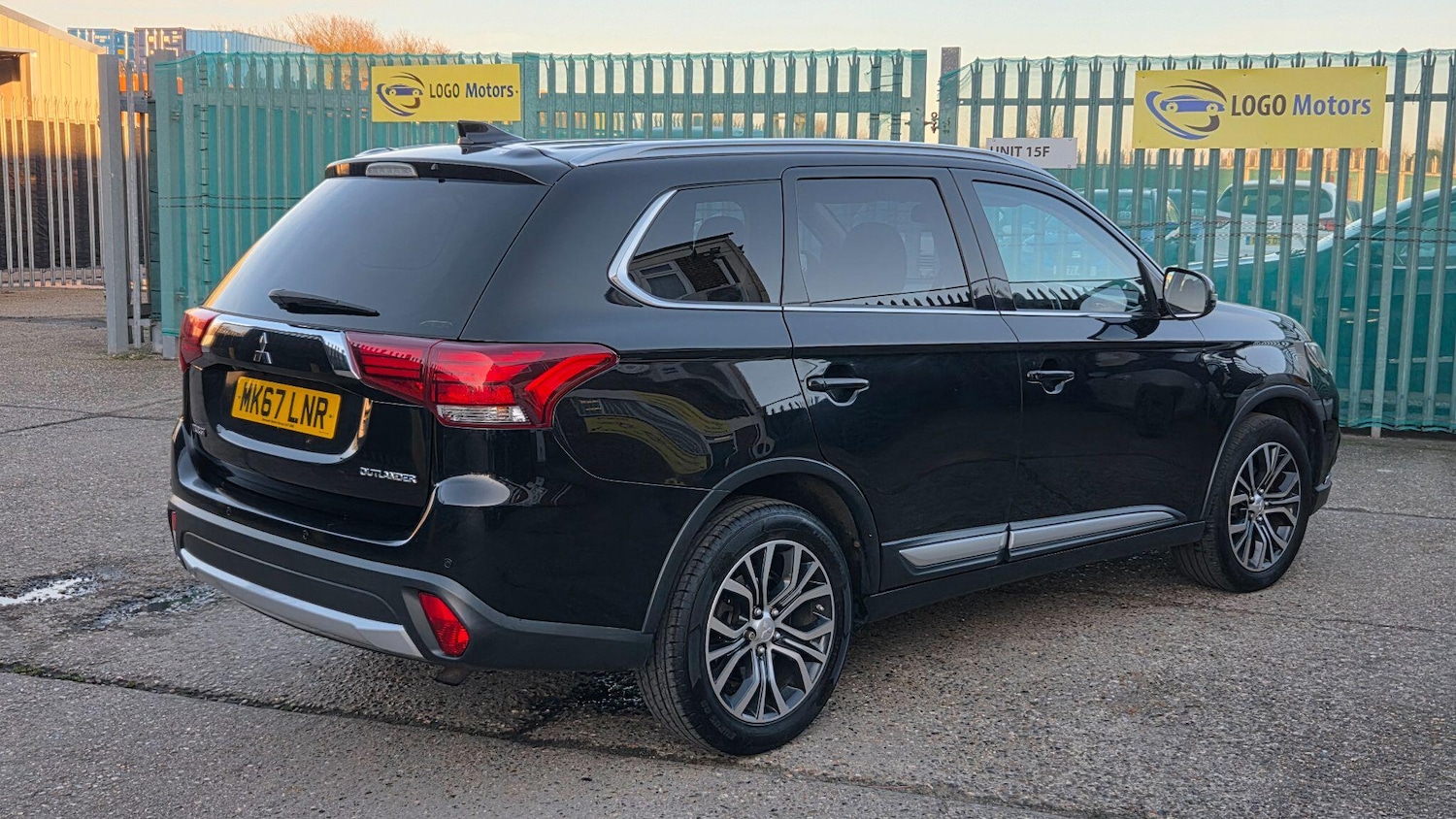 Used Mitsubishi Outlander 2017 for sale - 78127352: Photo 8