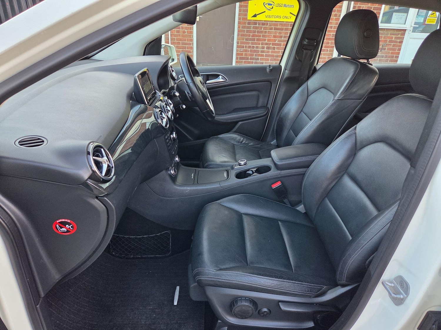 Used Mercedes-Benz B Class 2013 for sale - 77737688: Photo 23