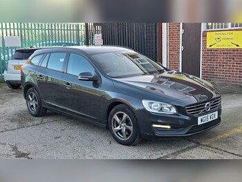 Used Volvo V60 2015 for sale - 78087094: Photo