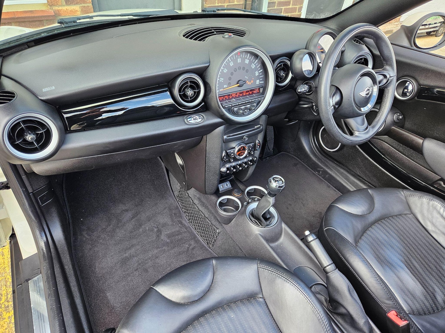 Used MINI Roadster 2014 for sale - 77344864: Photo 20