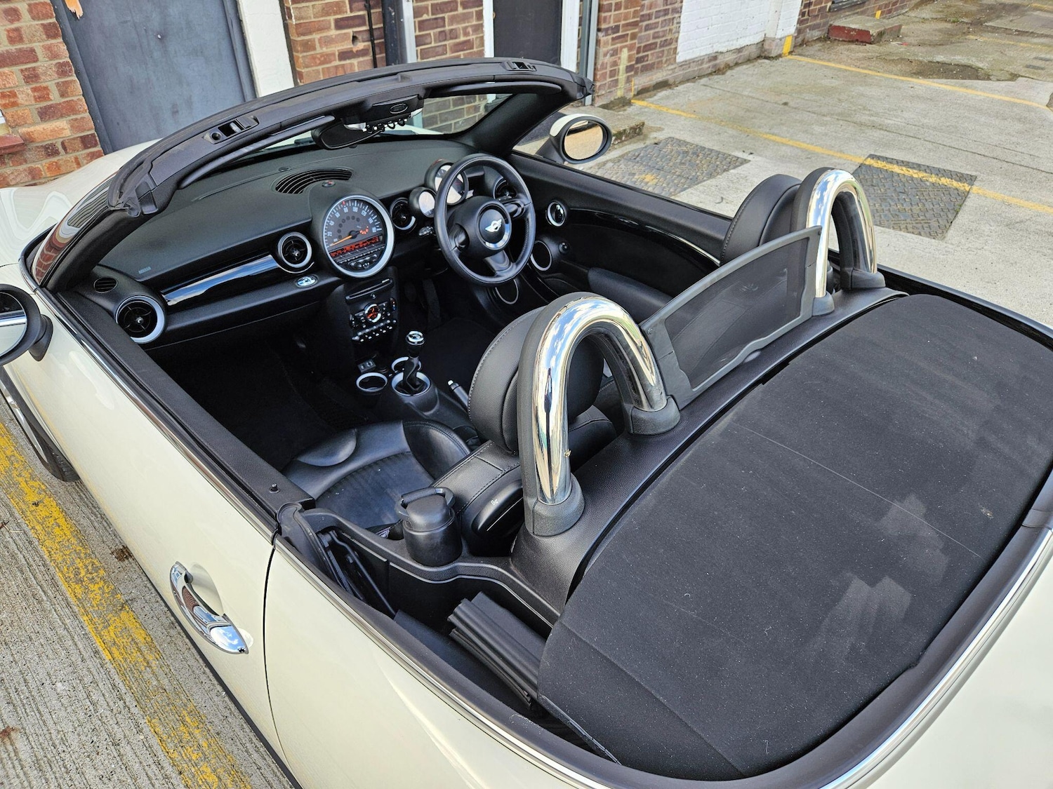 Used MINI Roadster 2014 for sale - 77344864: Photo 27