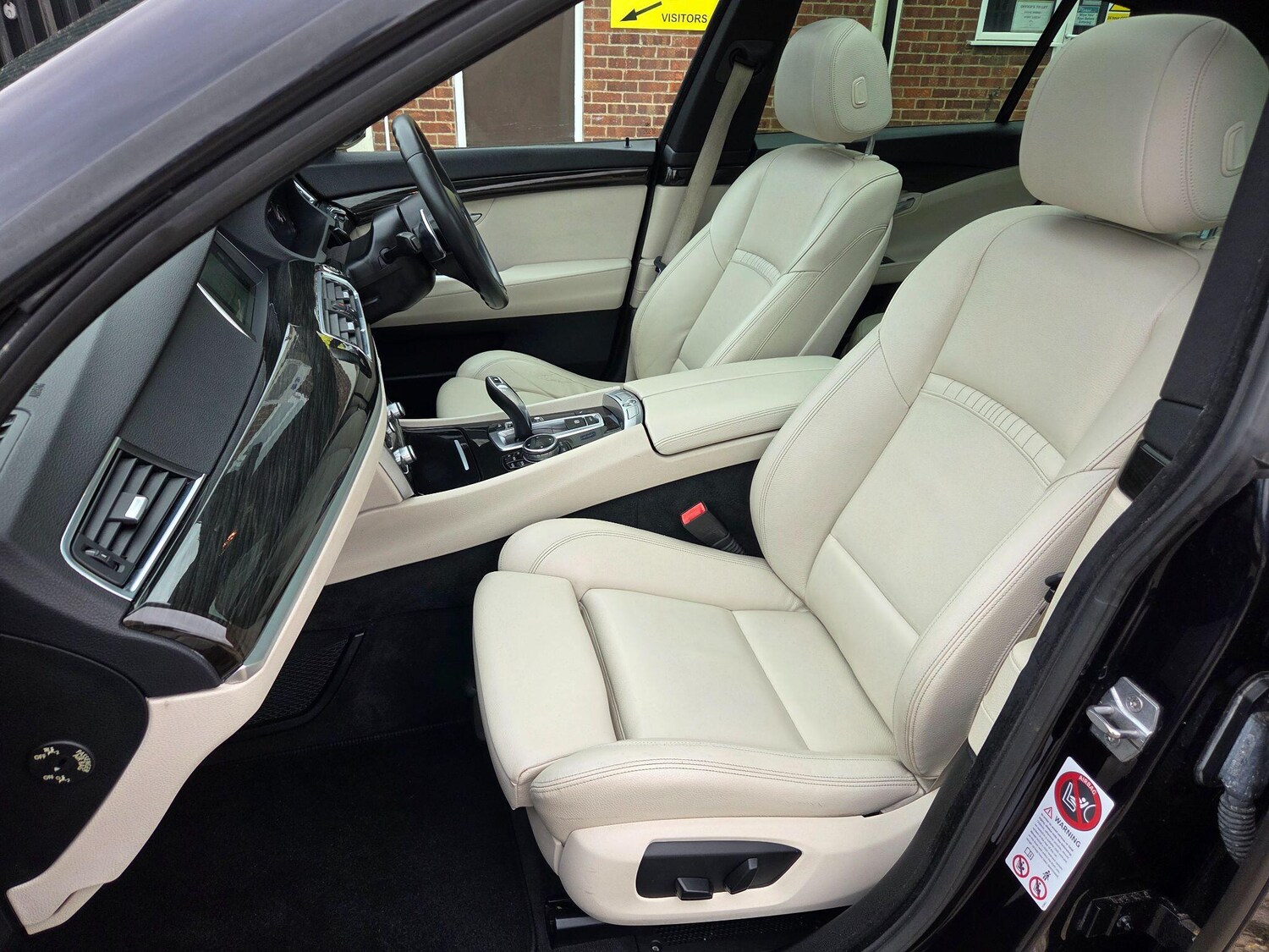 Used BMW 5 Series 2013 for sale - 77838424: Photo 10