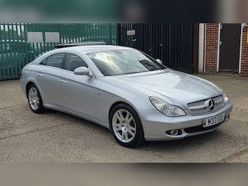 Used Mercedes-Benz CLS 2005 for sale - 78528644: Photo