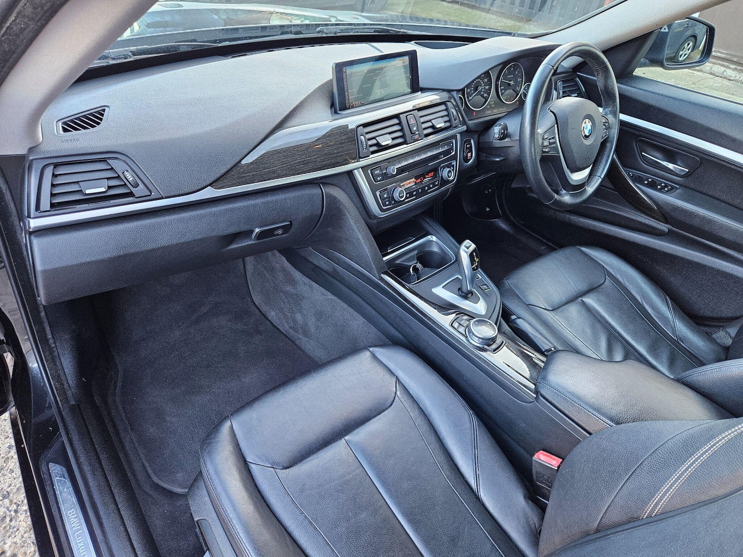 Used BMW 3 Series Gran Turismo 2014 for sale - 76752834: Photo 12