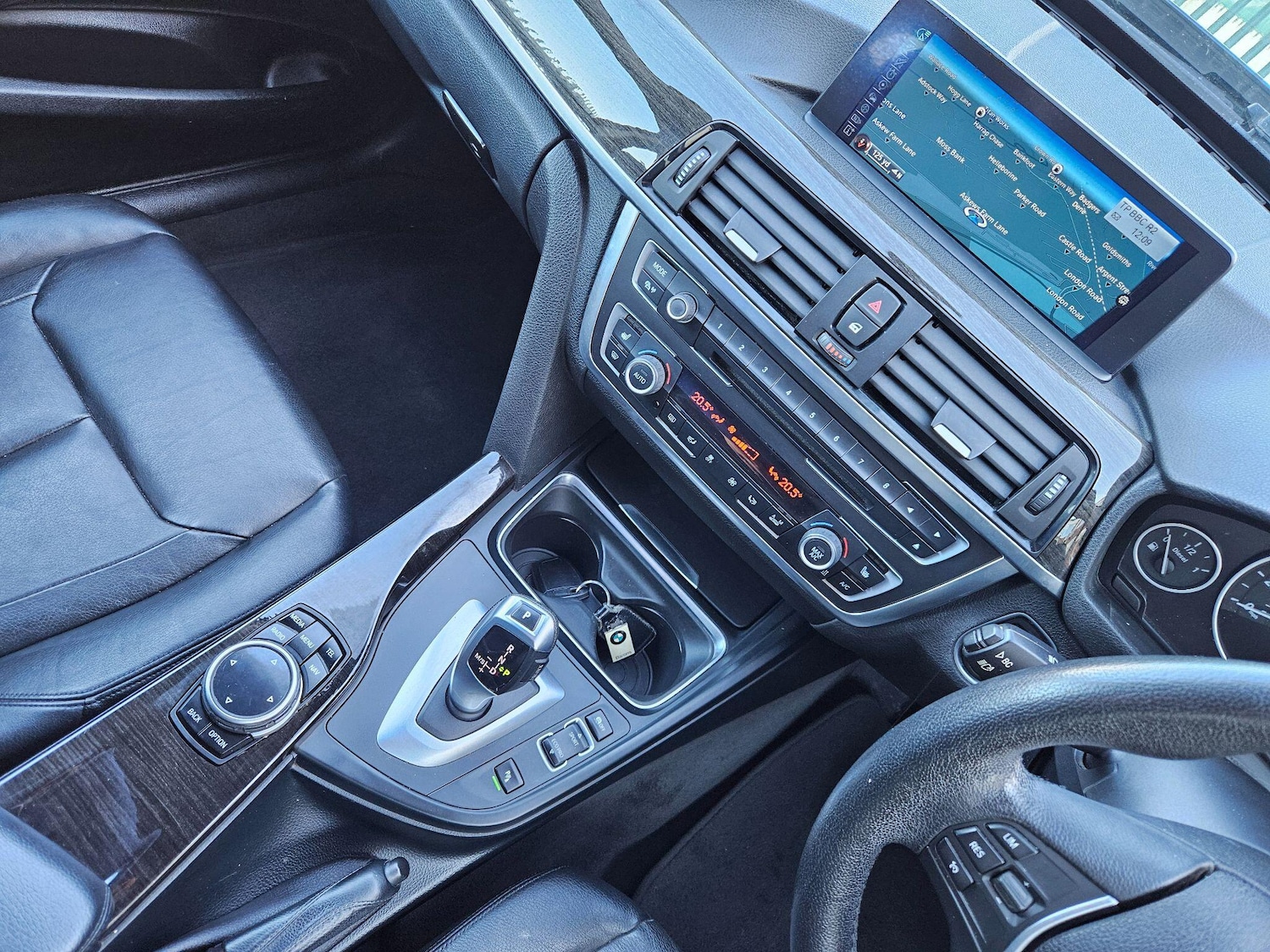 Used BMW 3 Series Gran Turismo 2014 for sale - 76752834: Photo 14