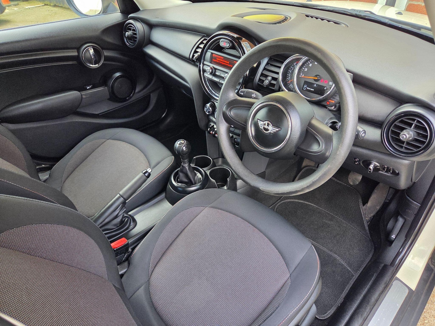 Used MINI Hatch 2015 for sale - 78086453: Photo 22
