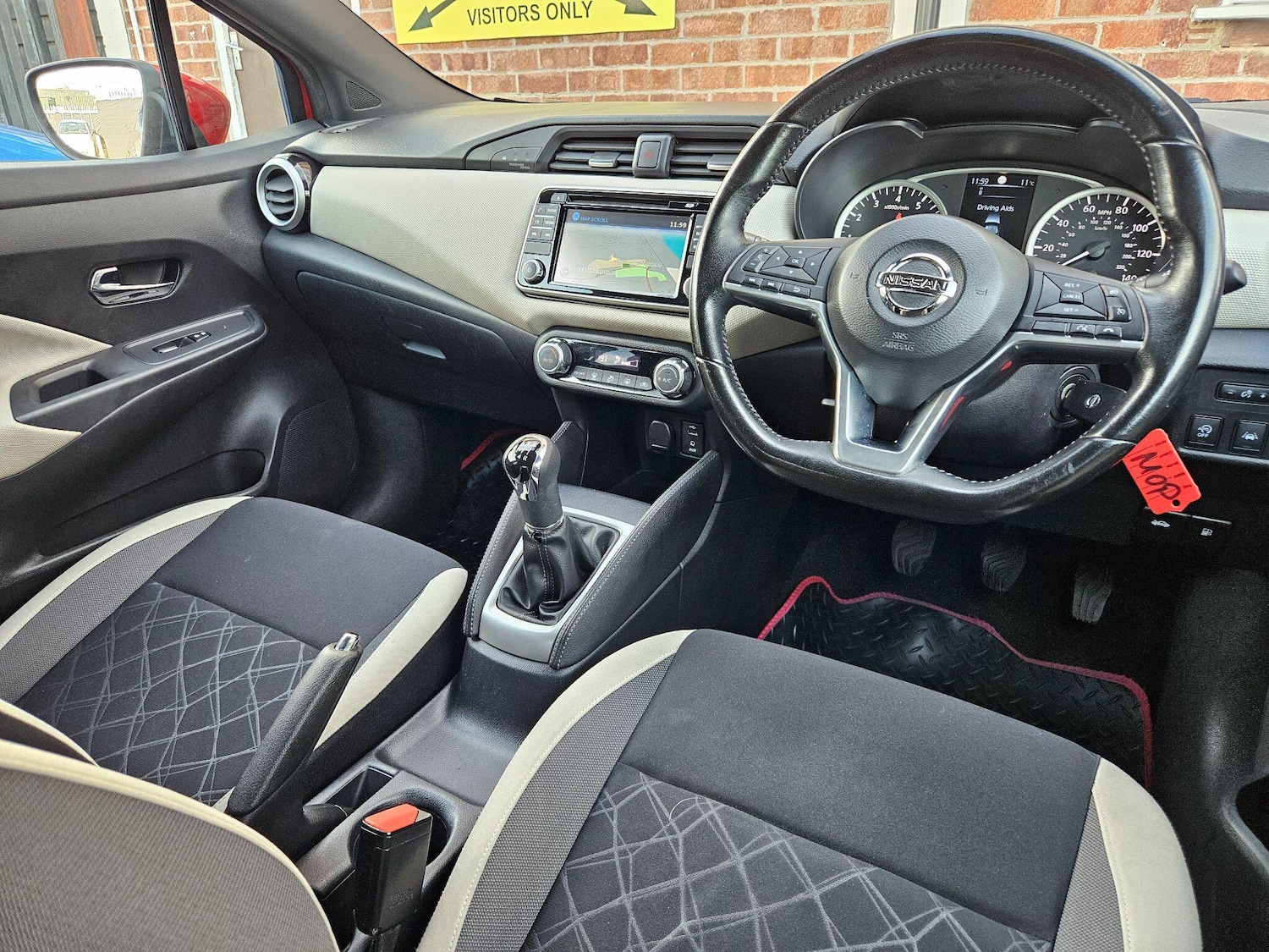 Used Nissan Micra 2017 for sale - 76348930: Photo 12