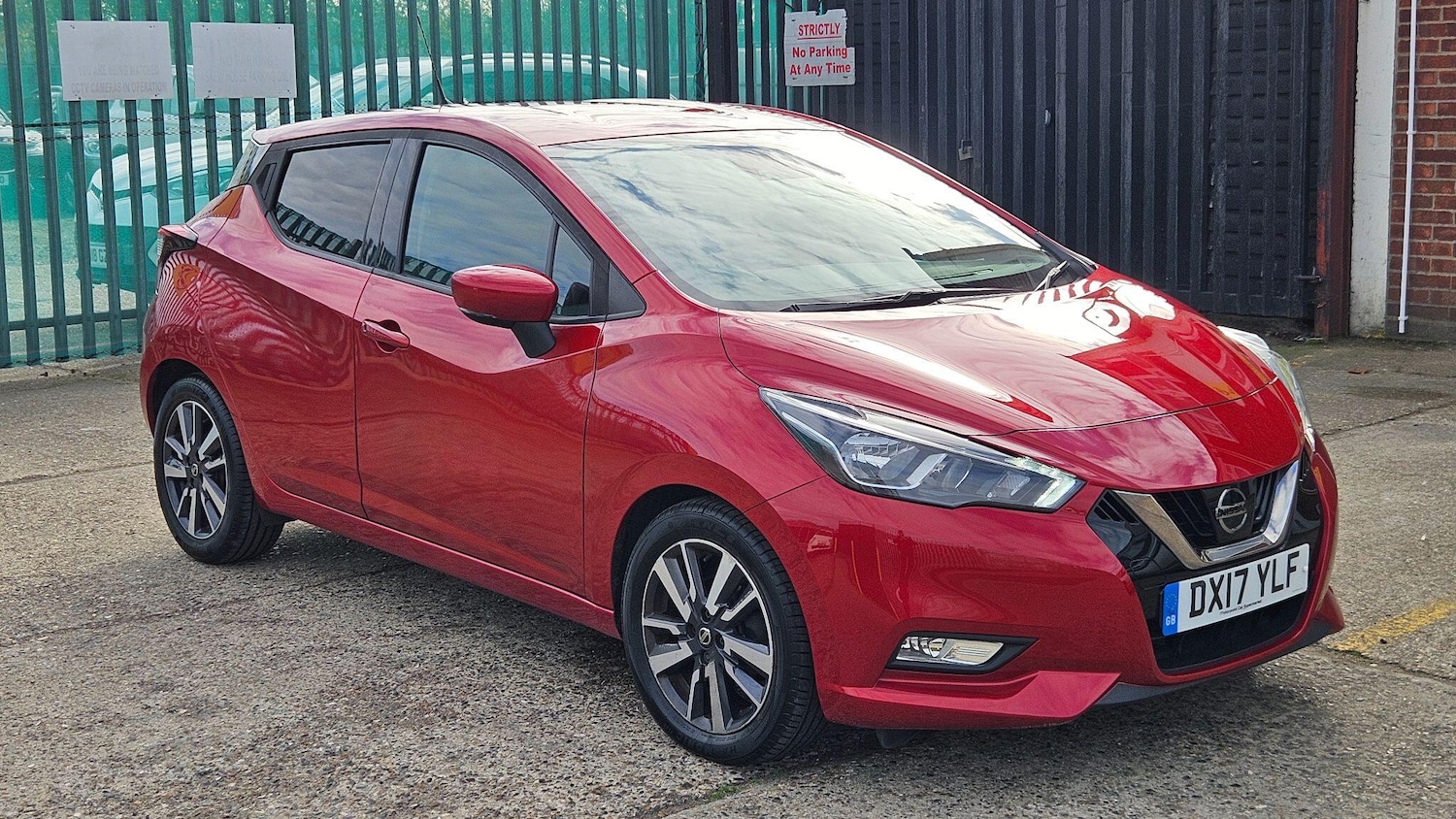 Used Nissan Micra 2017 for sale - 76348930: Photo 2