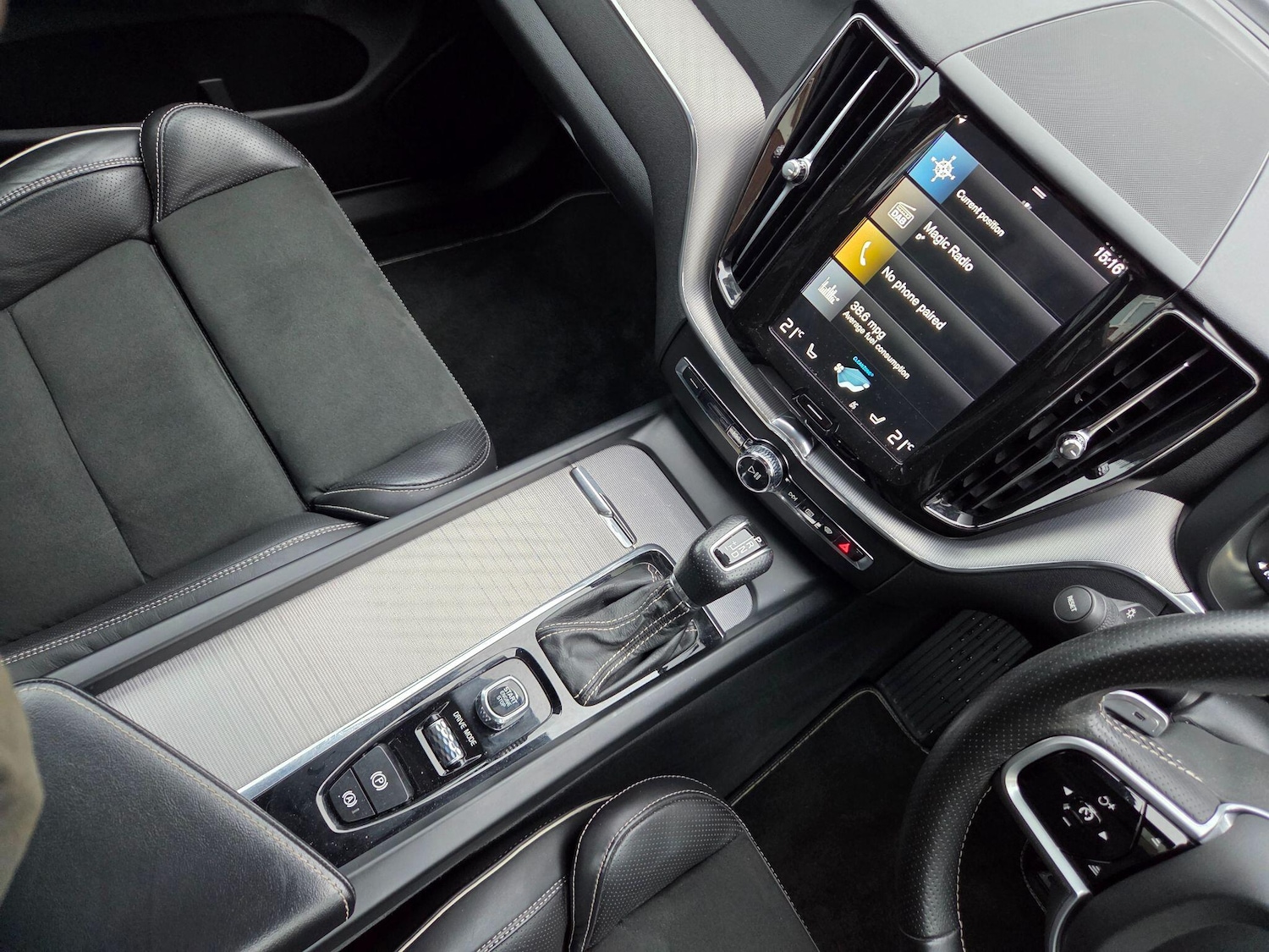 Used Volvo XC60 2018 for sale - 77455773: Photo 24