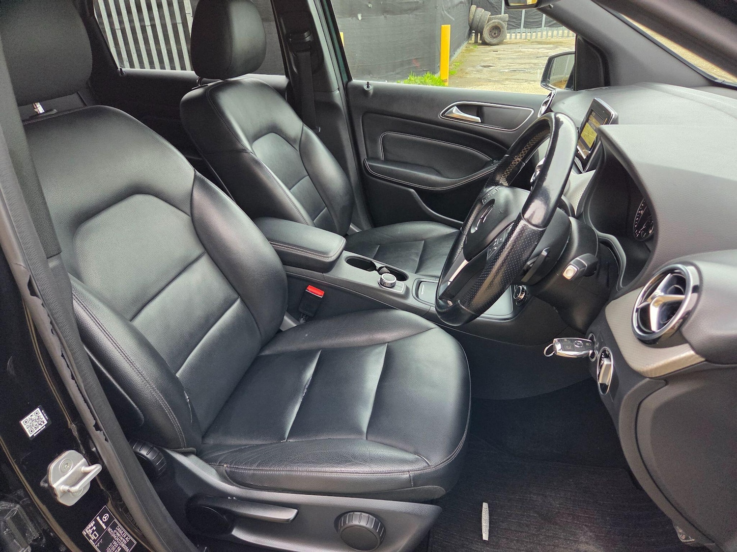 Used Mercedes-Benz B Class 2012 for sale - 77657884: Photo 14