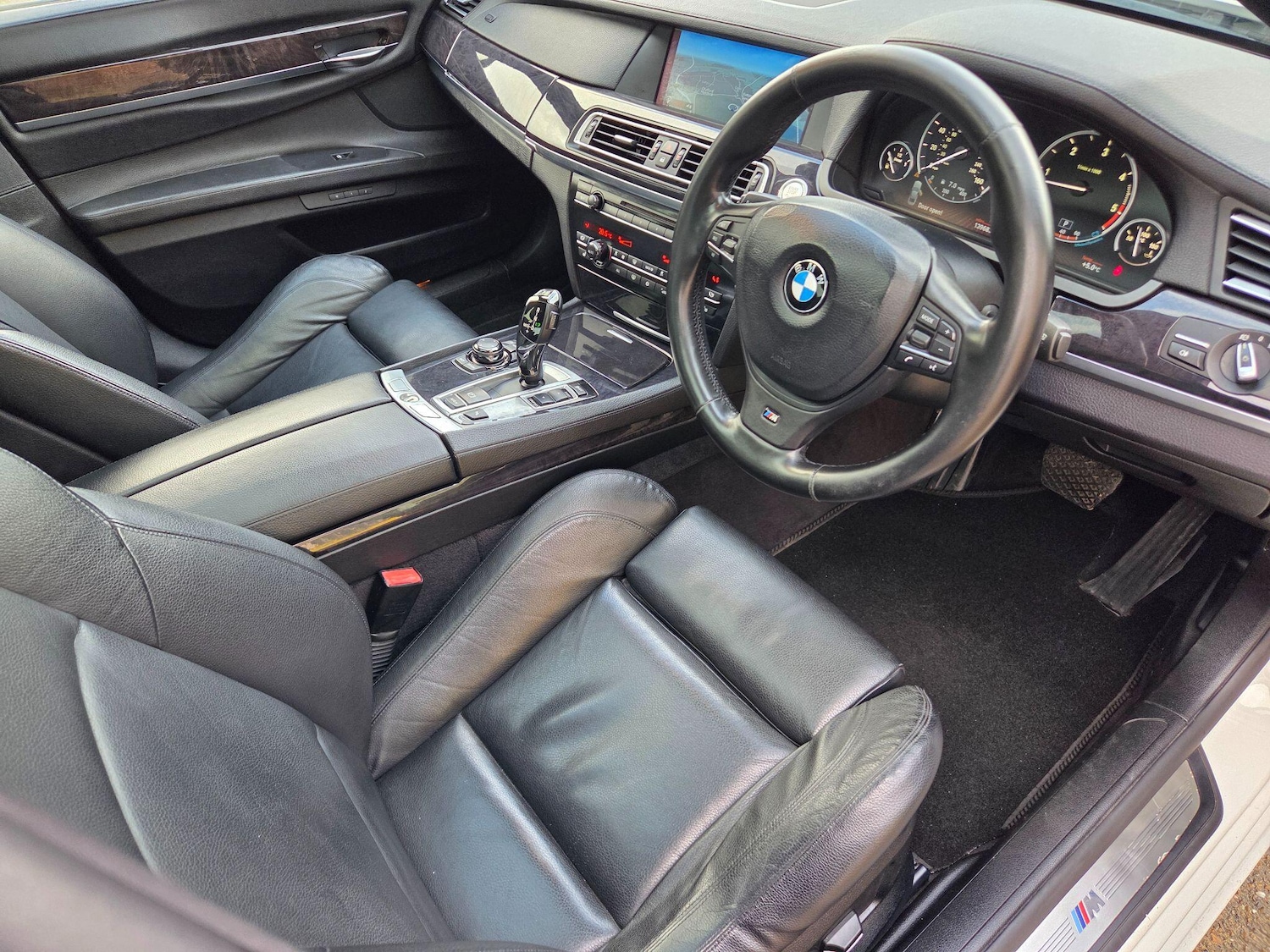 Used BMW 7 Series 2010 for sale - 77376239: Photo 15