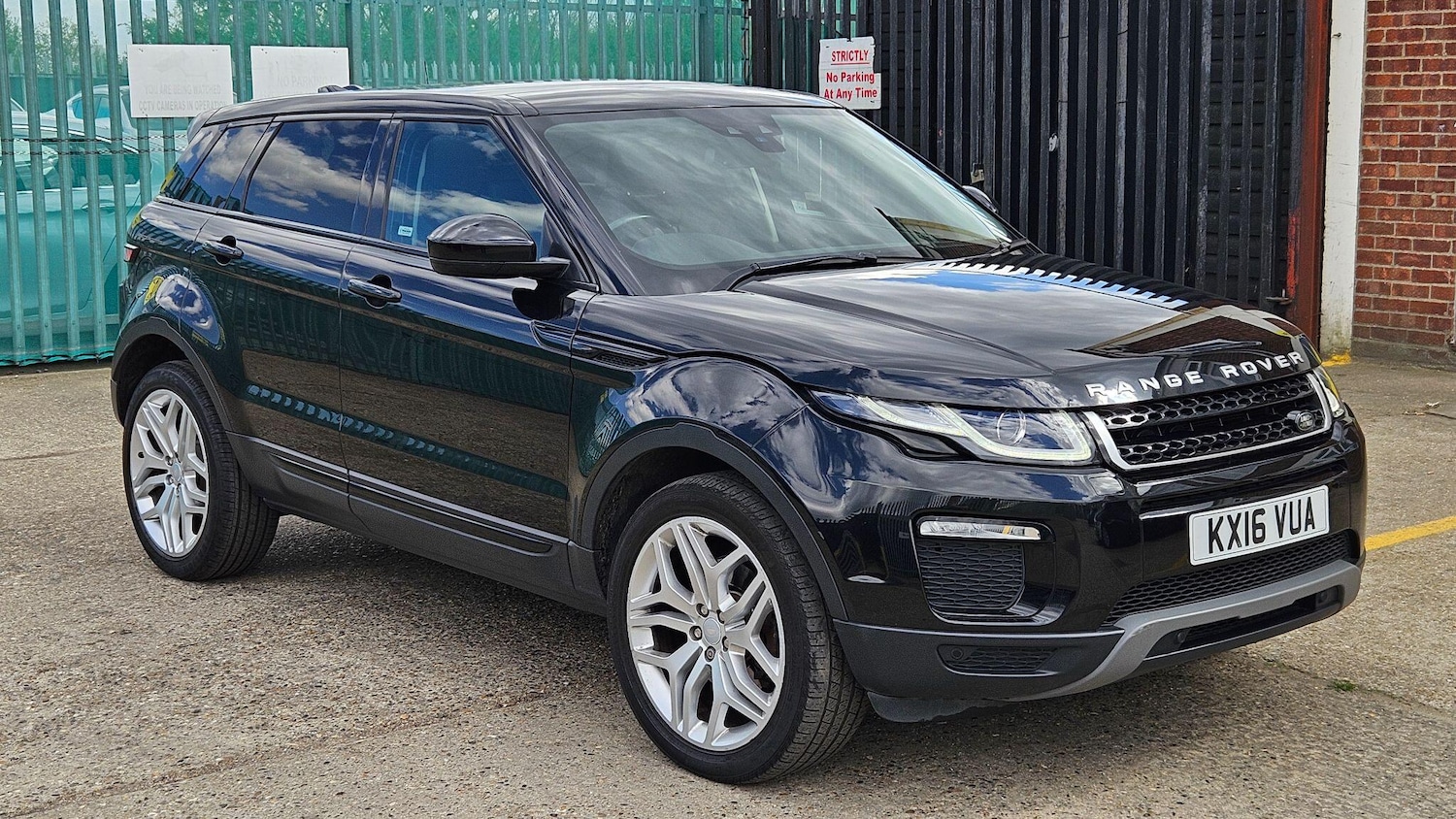 Used Land Rover Range Rover Evoque for sale - 76727979: Photo 2