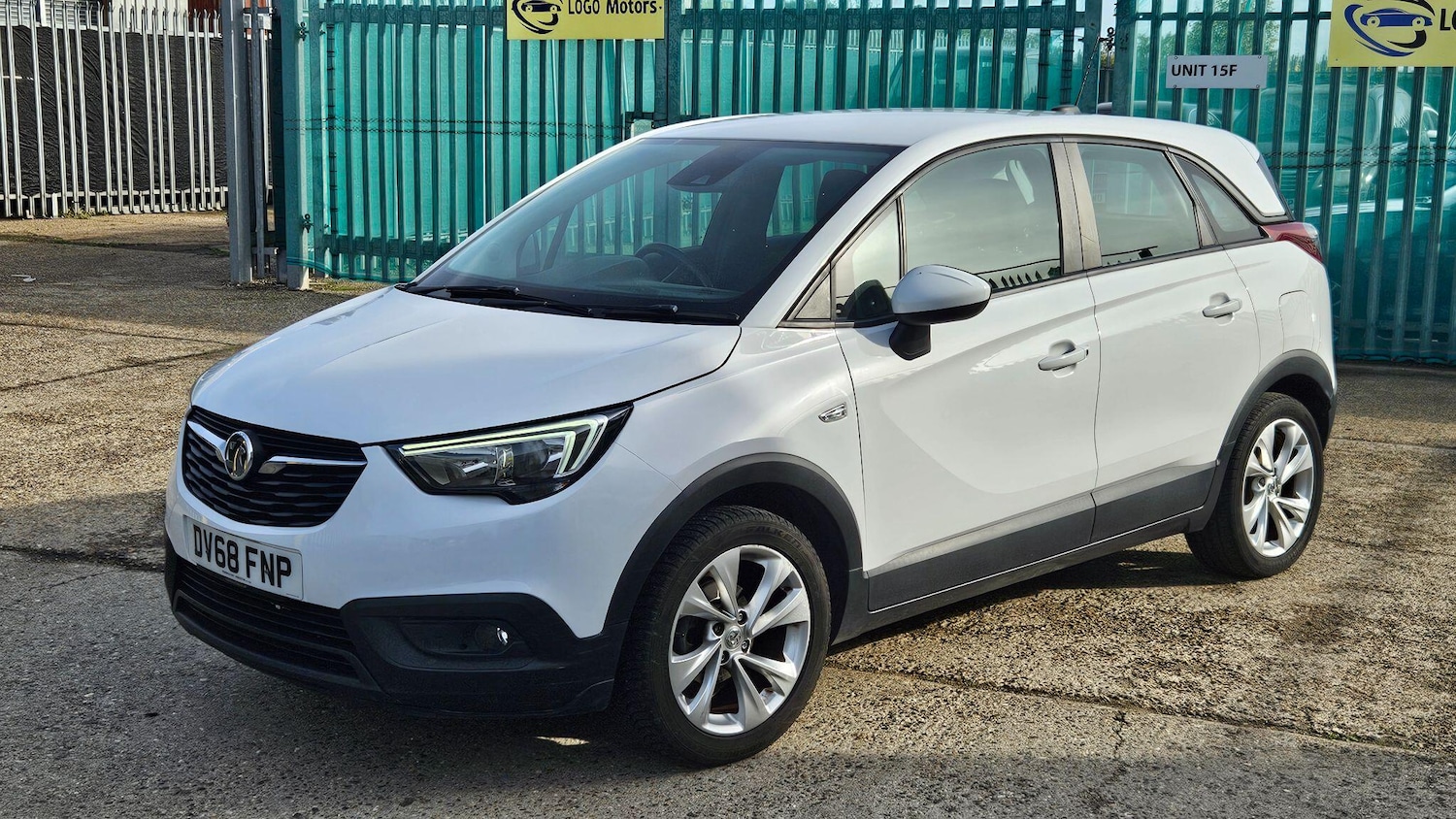 Used Vauxhall Crossland X 2018 for sale - 76423449: Photo 1