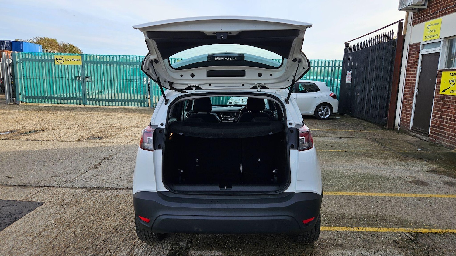 Used Vauxhall Crossland X 2018 for sale - 76423449: Photo 7