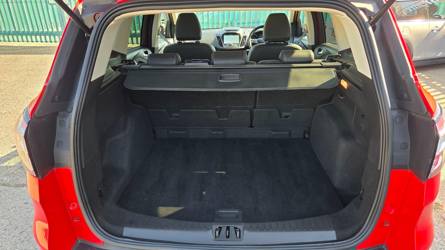 Used Ford Kuga 2017 for sale - 78085715: Photo 19