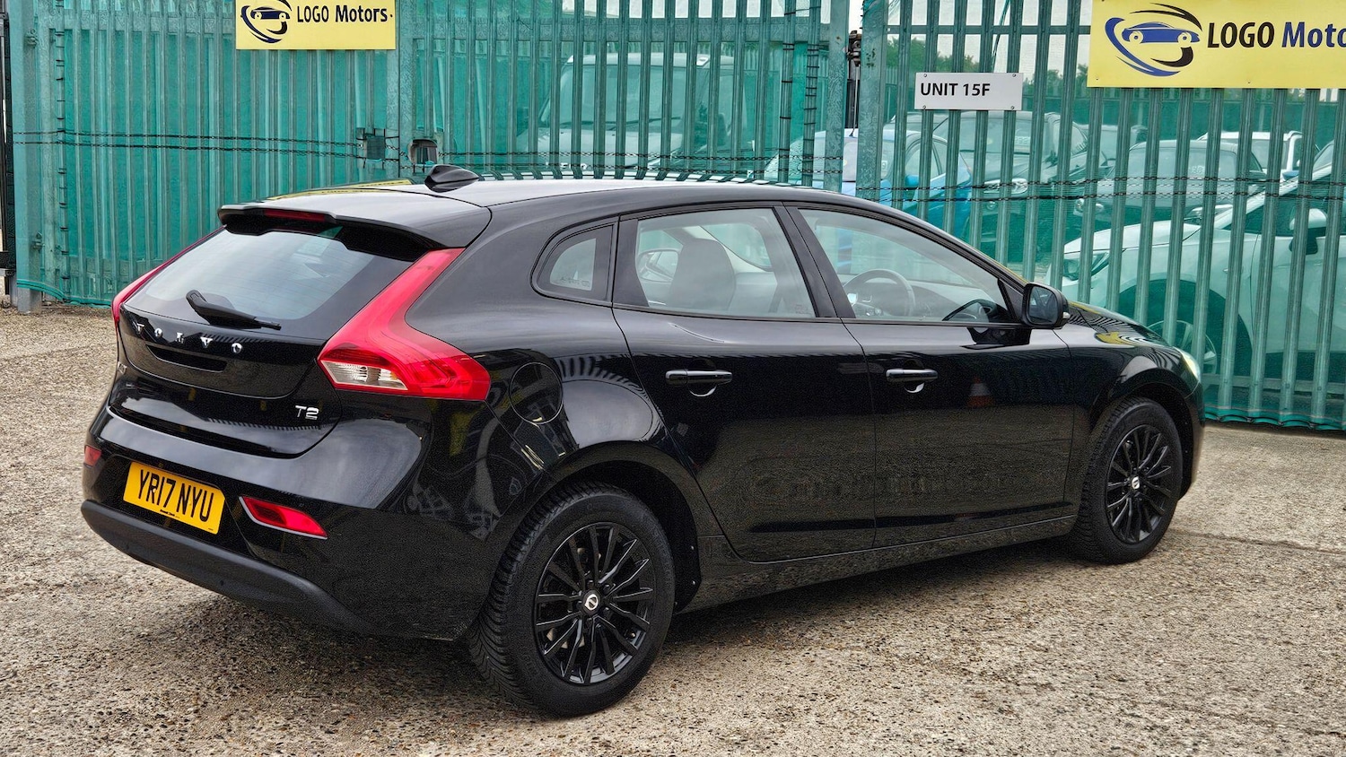 Used Volvo V40 2017 for sale - 76084406: Photo 8