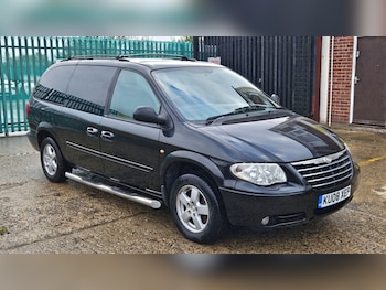 Used Chrysler Grand Voyager 2008 for sale - 76538476: Photo