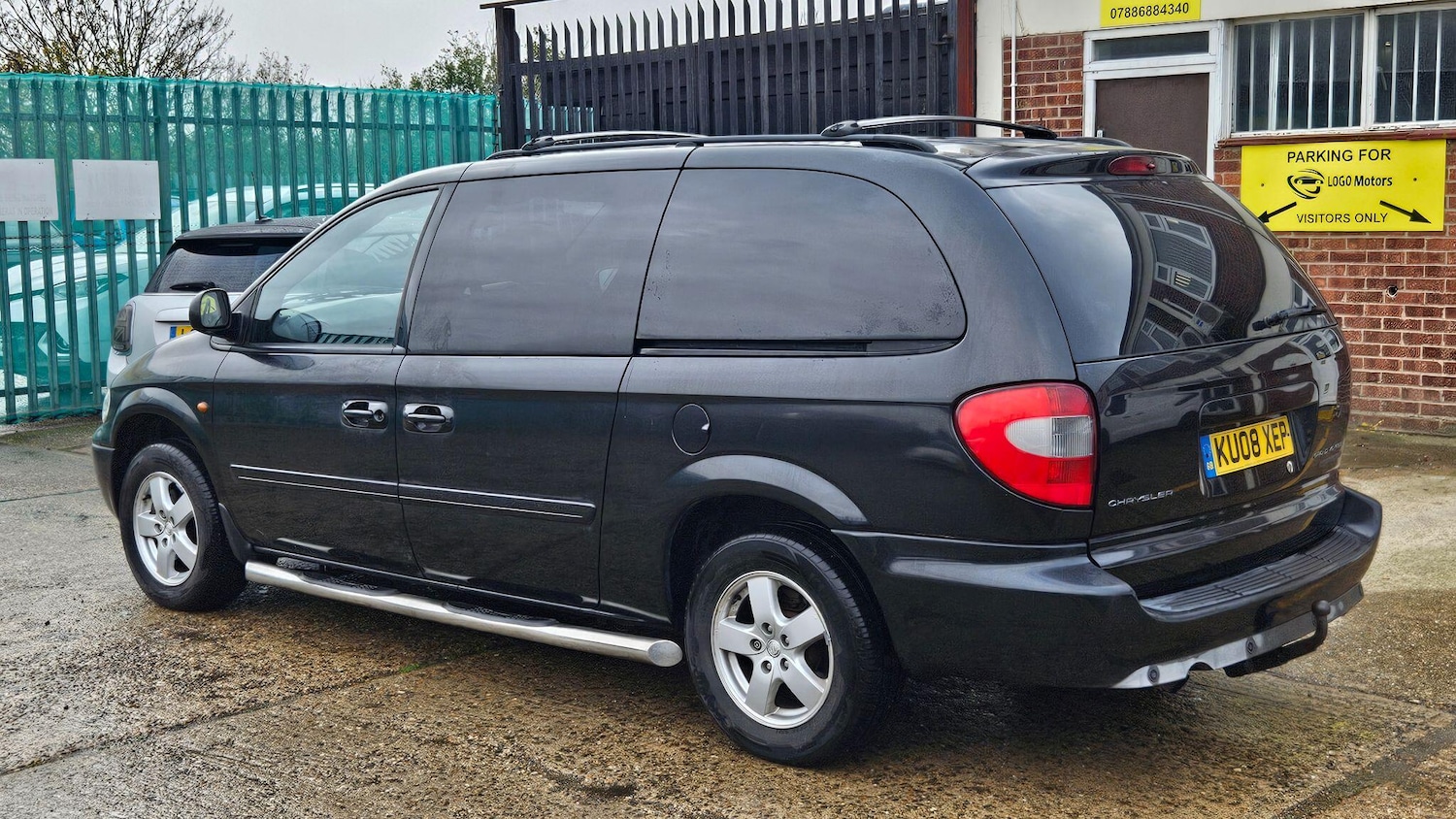 Used Chrysler Grand Voyager 2008 for sale - 76538476: Photo 4