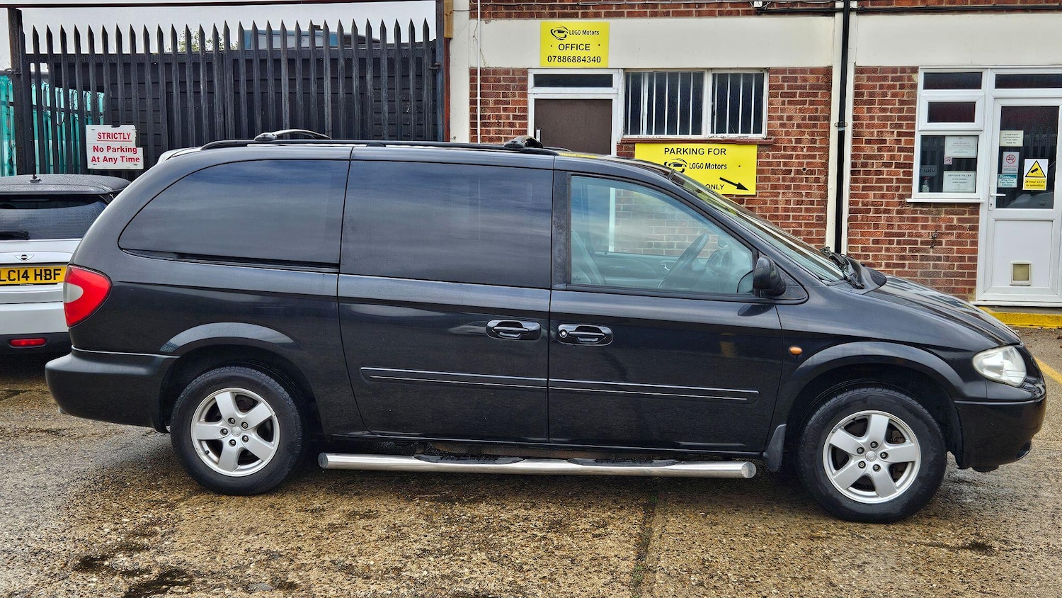 Used Chrysler Grand Voyager 2008 for sale - 76538476: Photo 7
