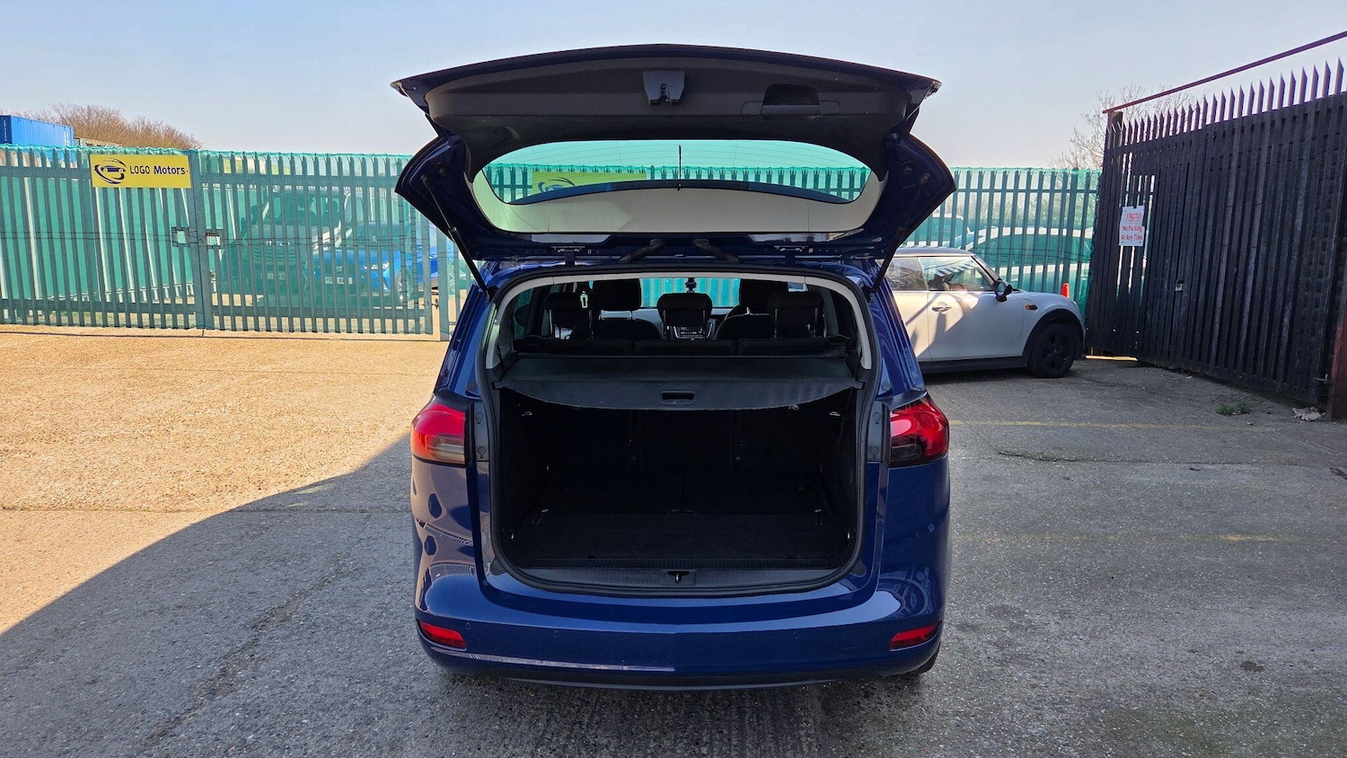 Used Vauxhall Zafira 2018 for sale - 77958587: Photo 21