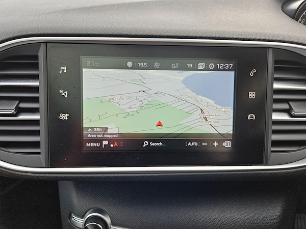 Used Peugeot 308 2018 for sale - 76152896: Photo 16